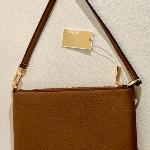 Michael Kors Jet Set Brown Leather Shoulder Baguette Bag • Gold Hardware • NWT - Picture 14 of 15